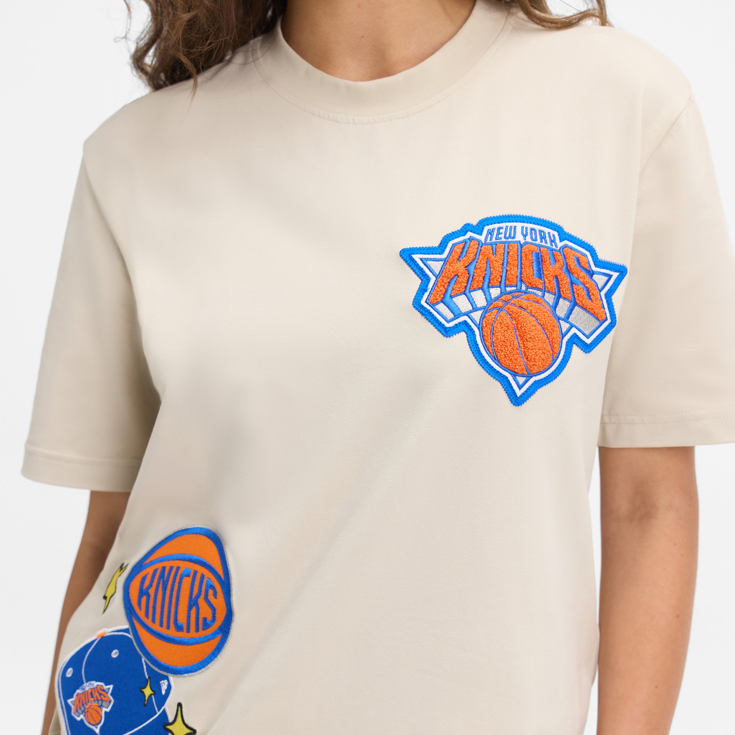 Chicago Cubs Stone Logo Select T-Shirt - Image 4