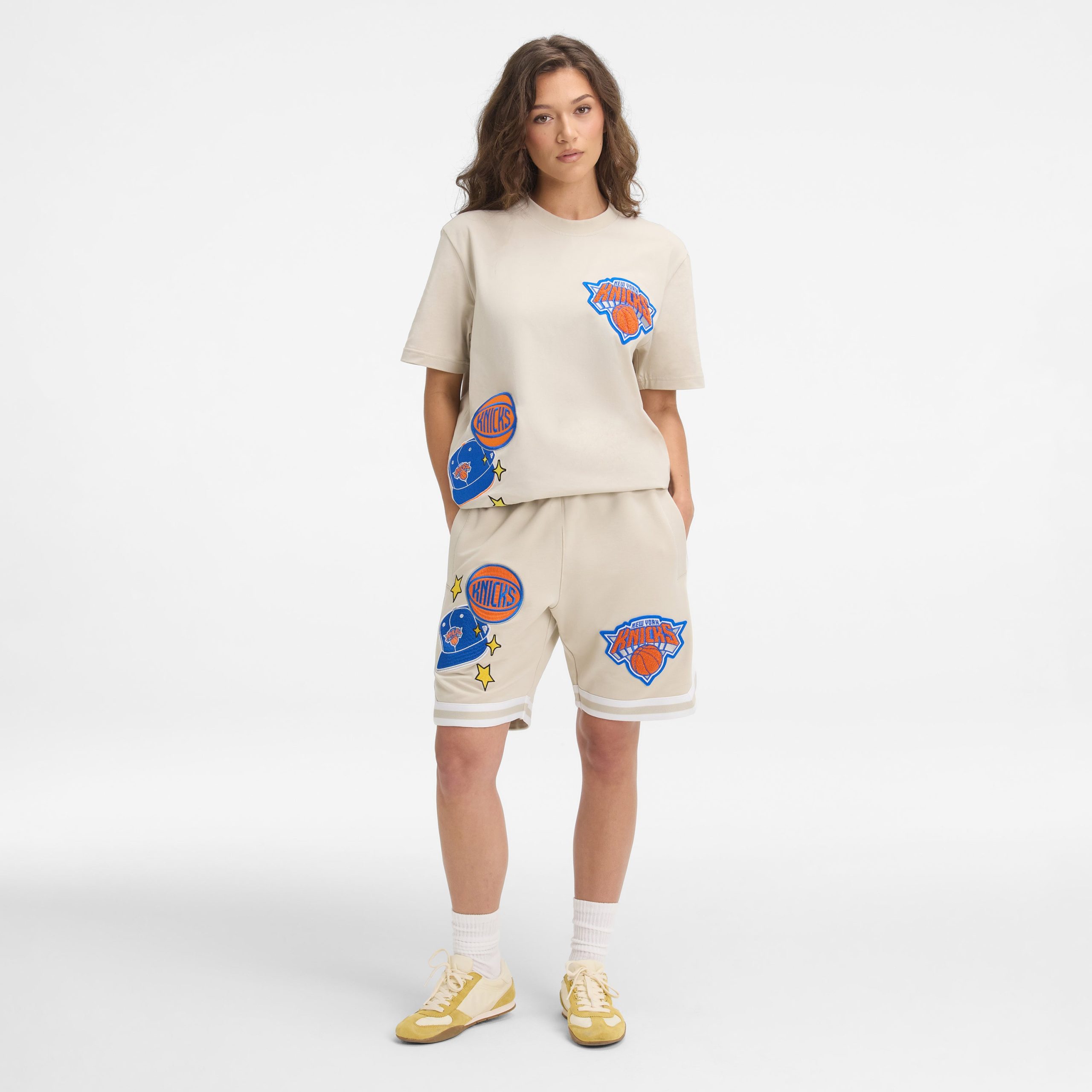 Chicago Cubs Stone Logo Select T-Shirt - Image 5