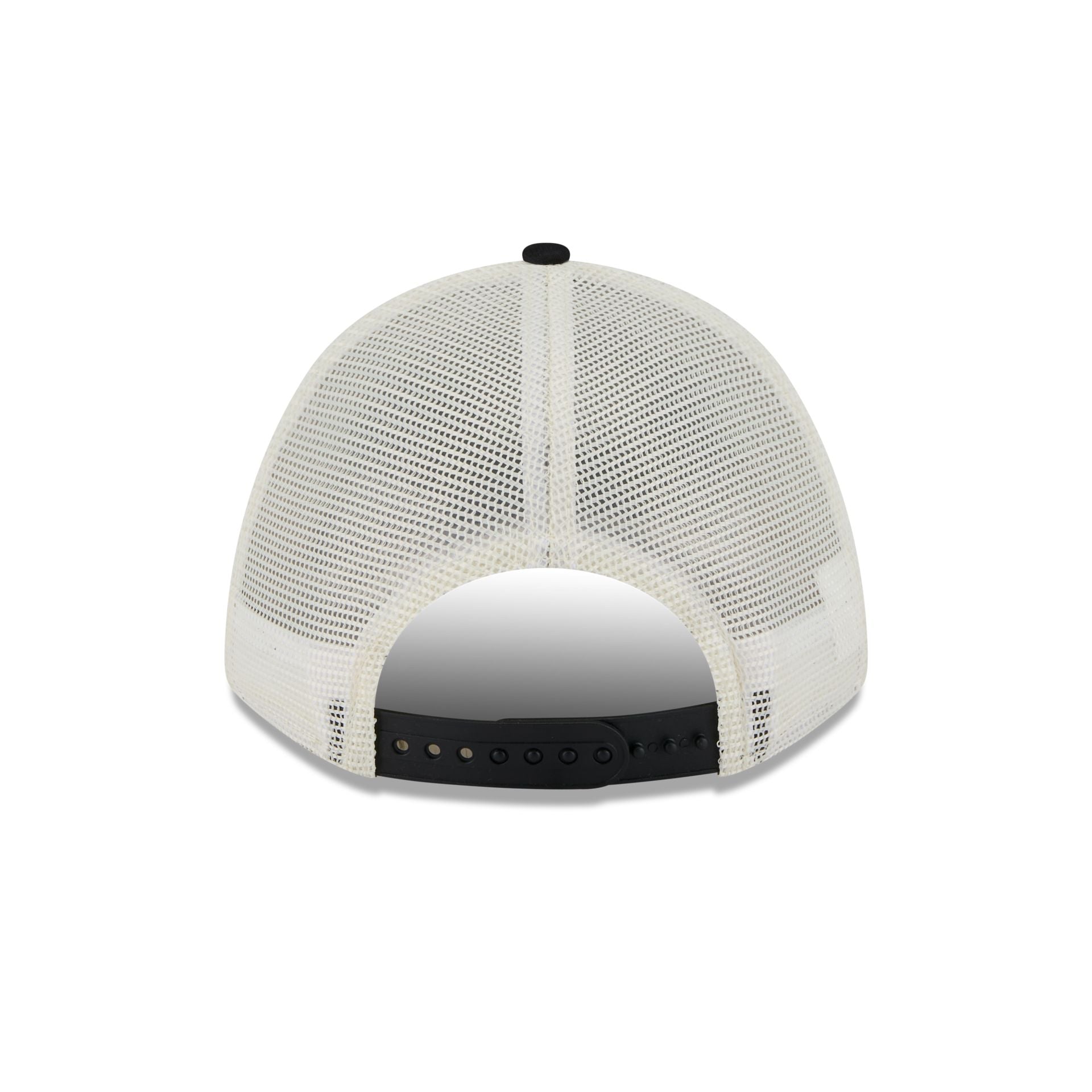 Las Vegas Raiders Chrome Arch 9FORTY M-Crown A-Frame Trucker Hat - Image 6