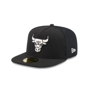 Chicago Bulls Black Mesh 59FIFTY A-Frame Fitted Hat