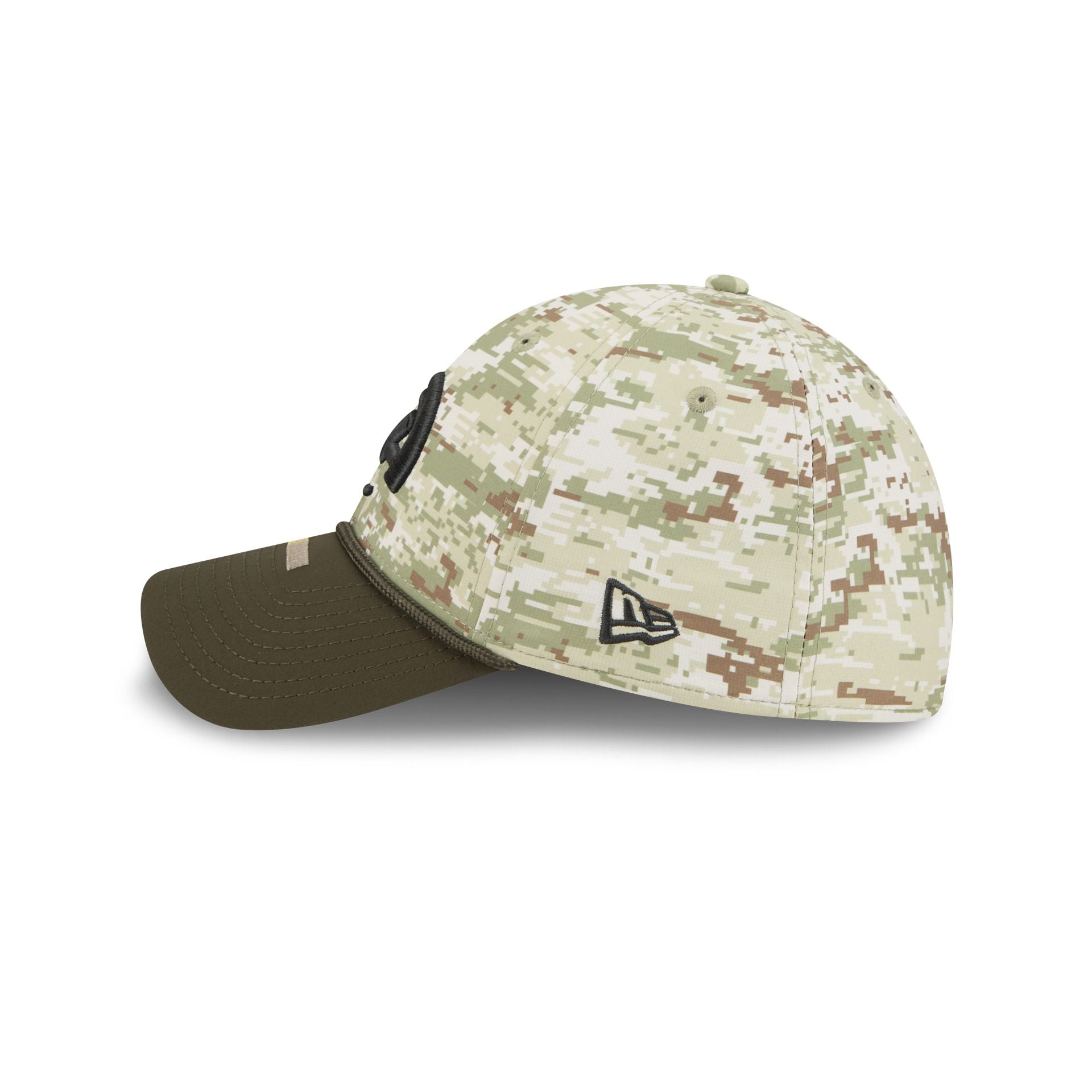 Los Angeles Rams 2025 Salute to Service Digi Camo 39THIRTY Stretch Fit Hat - Image 5