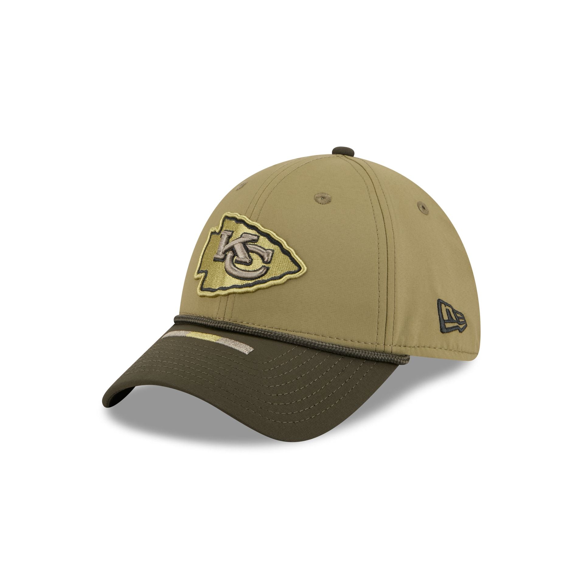 Kansas City Chiefs 2025 Salute to Service 39THIRTY Stretch Fit Hat - Image 3