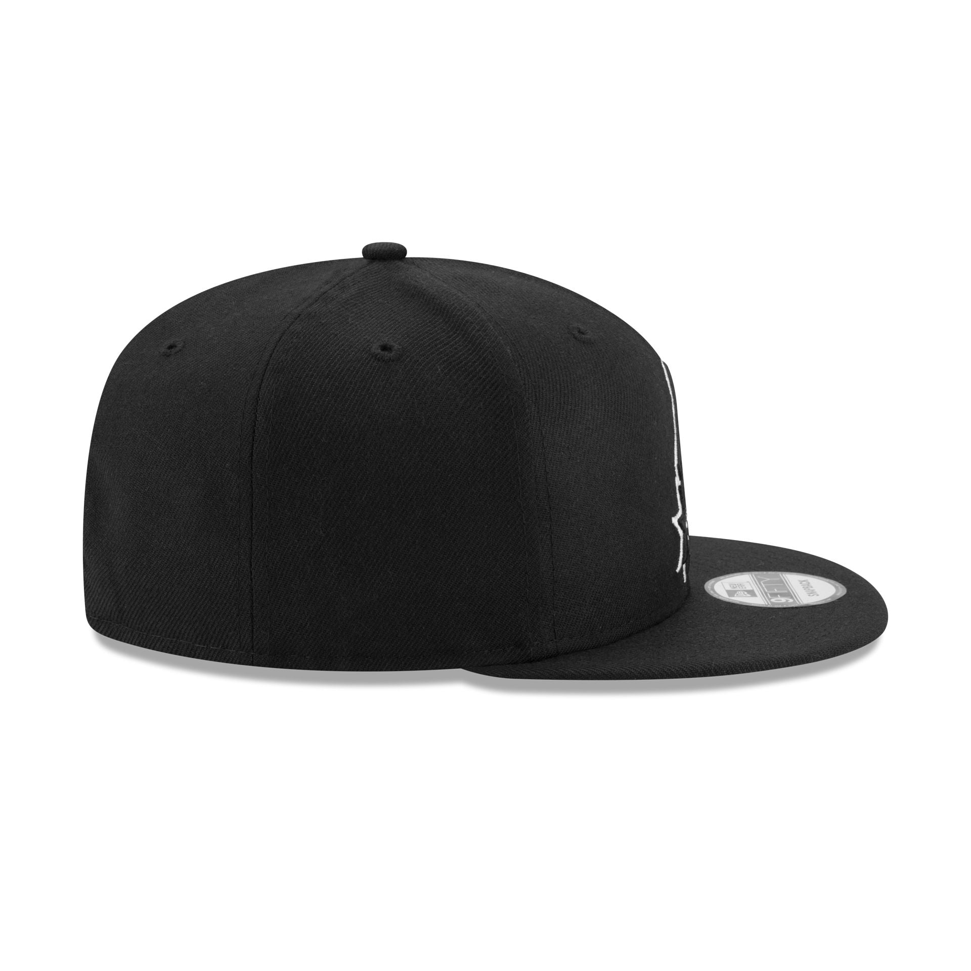 San Antonio Spurs Basic Black & White 9FIFTY Snapback Hat - Image 5