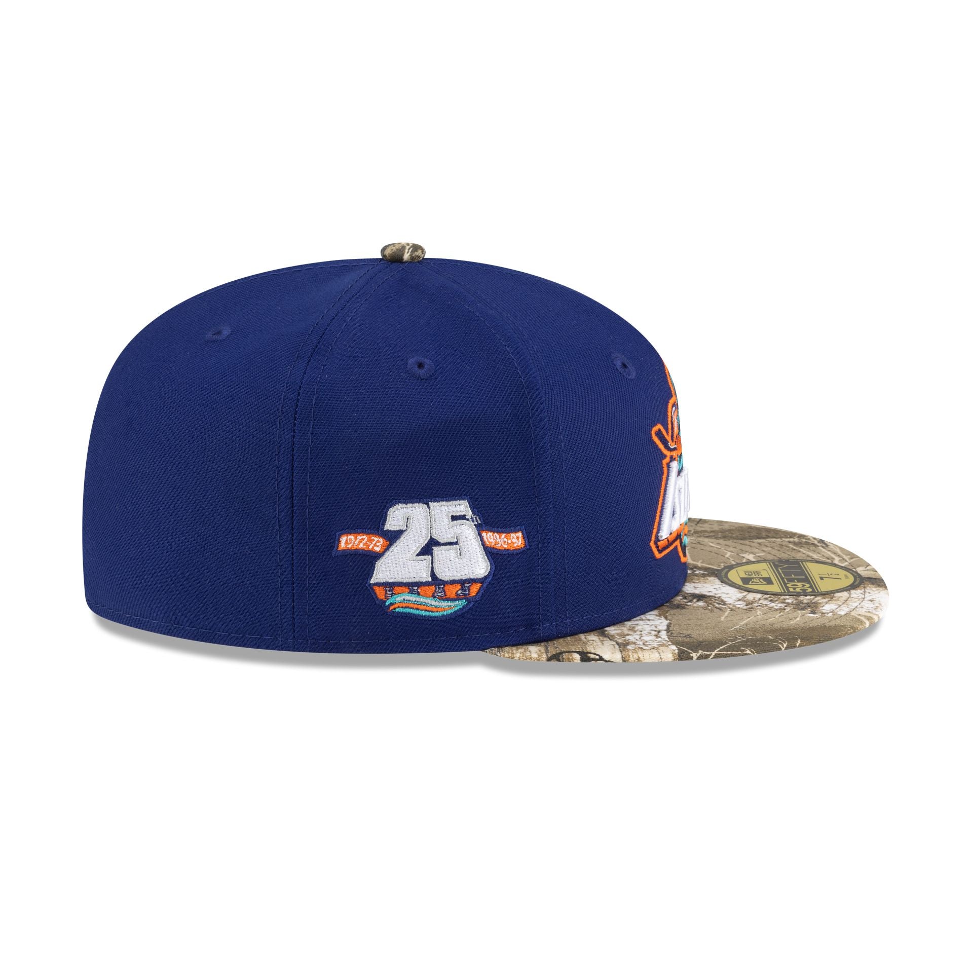 New York Islanders Realtree Visor 59FIFTY Fitted Hat - Image 4